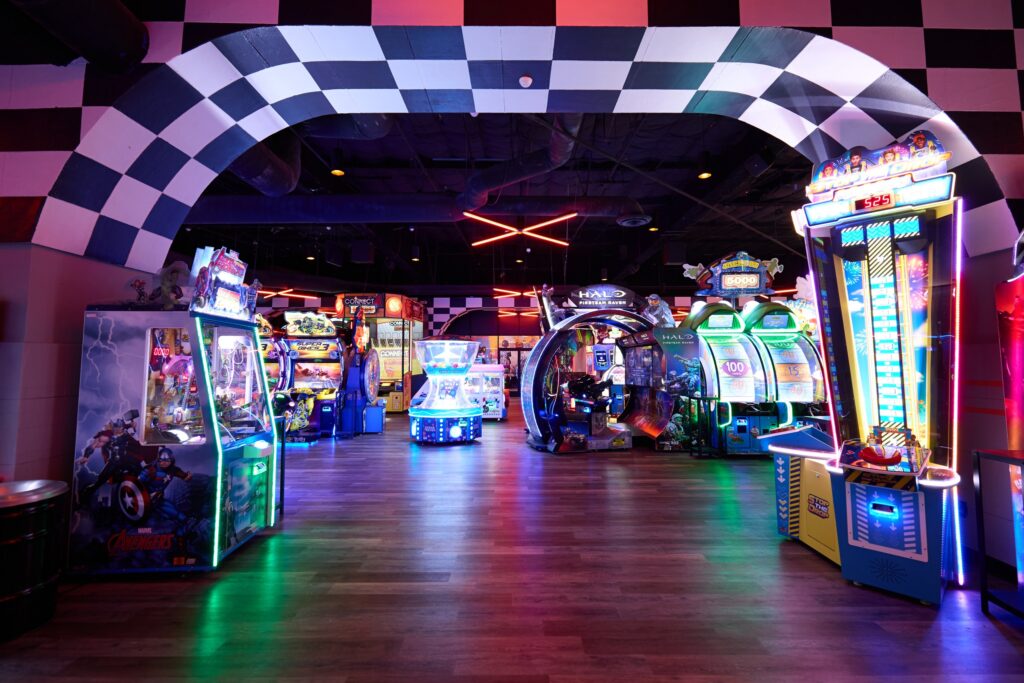 Boomers Irvine 5 arcade with black and white checkered ceiling