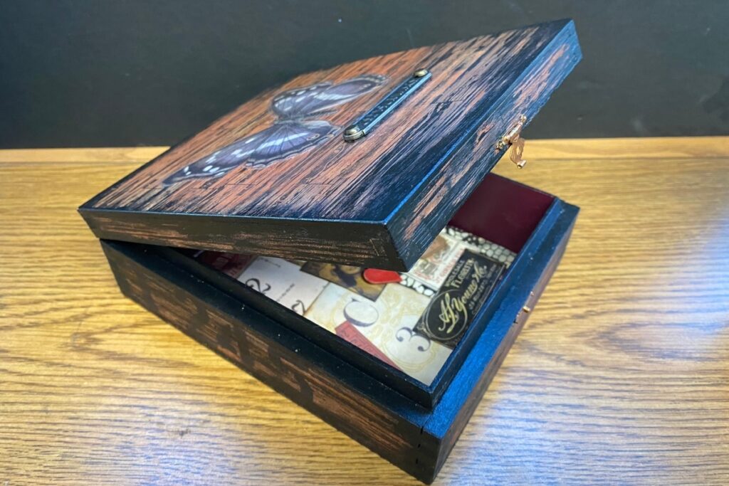 Jan 22 Treasures boxes